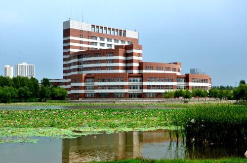 霸州市职成教育总校学费、收费多少