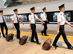 ​四川高铁学校招生要求_轨道交通学校_初中生铁路学校