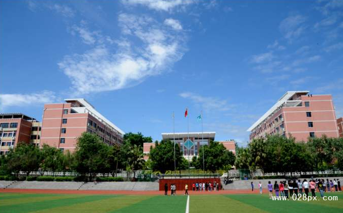 重庆石油高等专科学校