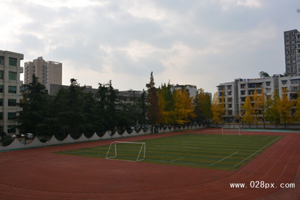 成都成医一附院护士学校收费 成都成医一附院护士学校收费