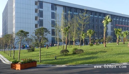 成都市蜀兴职业中学贵不贵 成都市蜀兴职业中学贵不贵
