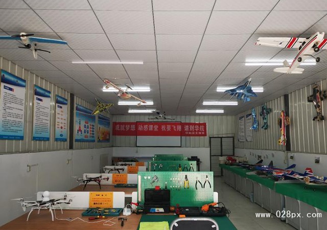 成都华夏旅游商务学校代码