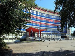 ​成都汽车职业技术学校学费多少