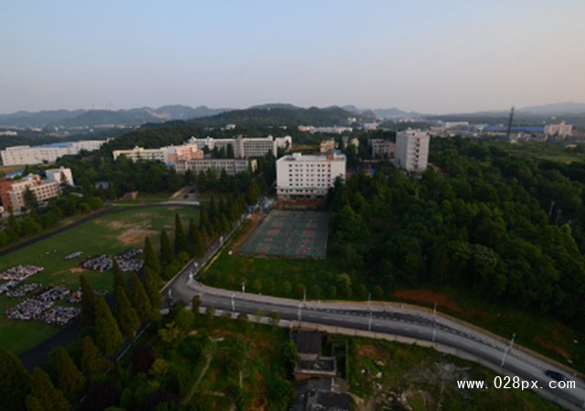 贵州省林业学校学费多少
