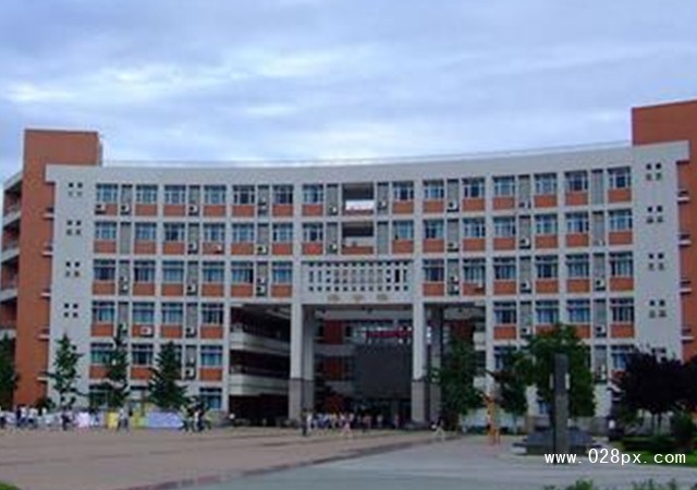 四川石油学校招生分数线